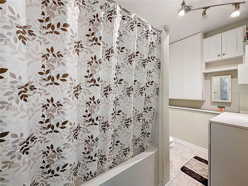 For Sale: $875,000 (4 beds, 5 baths, 2848 Square Feet)