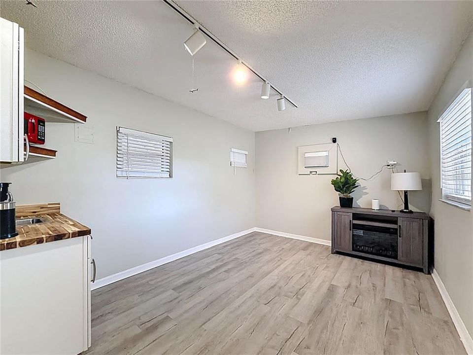 For Sale: $875,000 (4 beds, 5 baths, 2848 Square Feet)