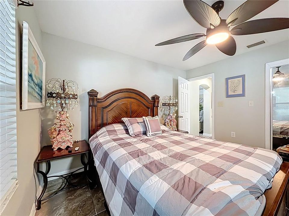 For Sale: $875,000 (4 beds, 5 baths, 2848 Square Feet)