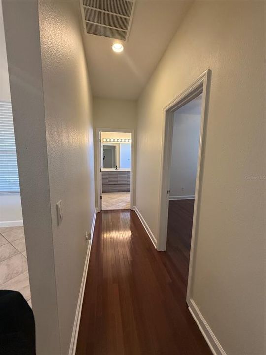 出租: $3,495 (4 贝兹, 3 浴室, 3040 平方英尺)