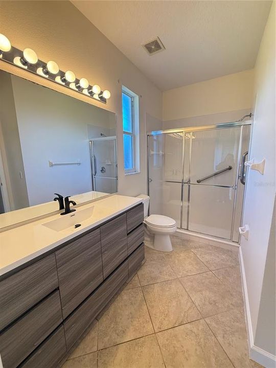 出租: $3,495 (4 贝兹, 3 浴室, 3040 平方英尺)