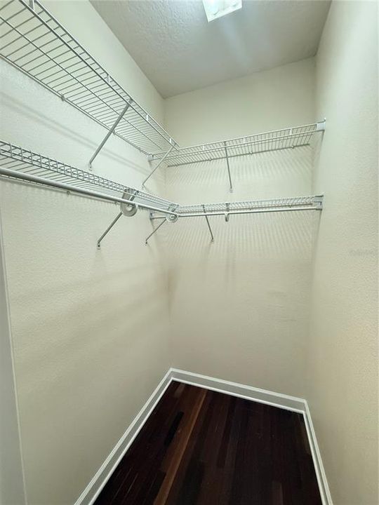 出租: $3,495 (4 贝兹, 3 浴室, 3040 平方英尺)