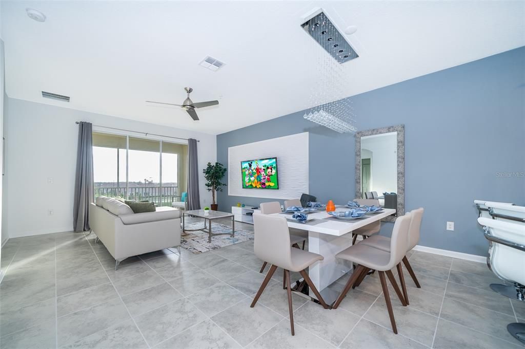 待售: $360,000 (3 贝兹, 2 浴室, 1787 平方英尺)