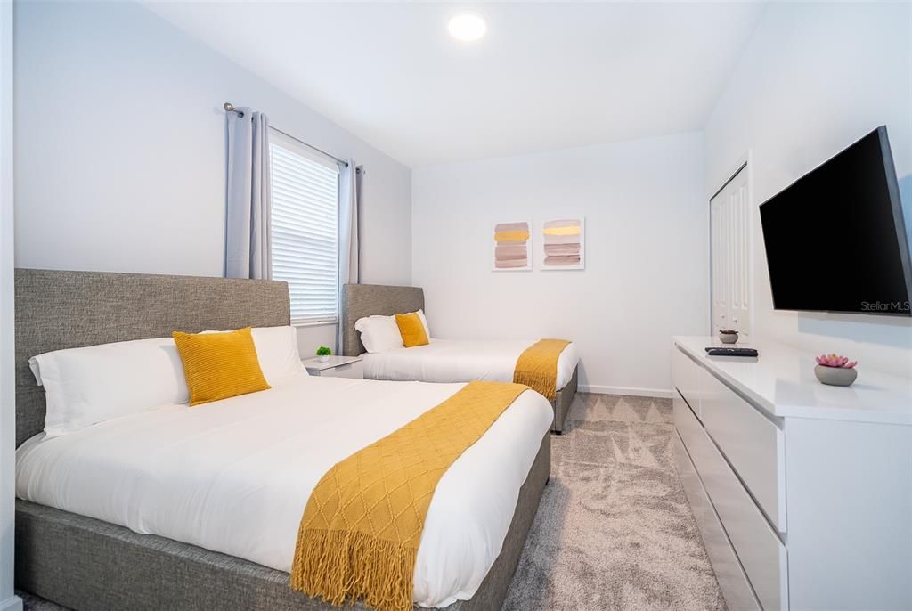 待售: $360,000 (3 贝兹, 2 浴室, 1787 平方英尺)