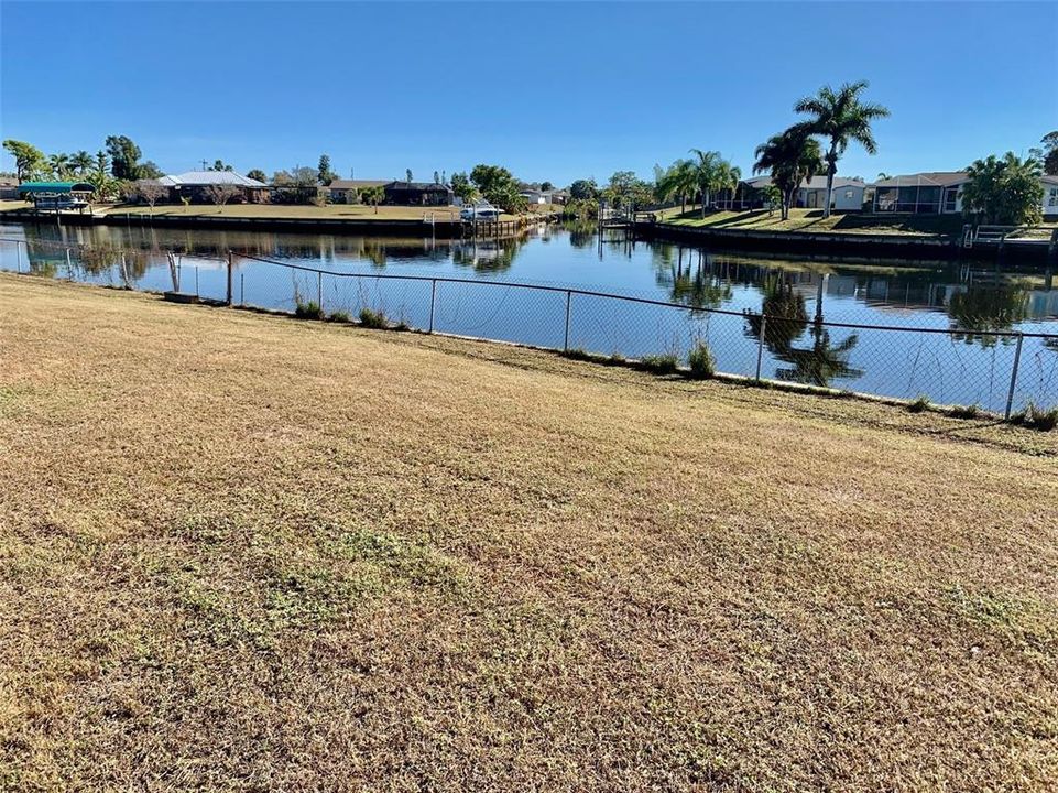 For Rent: $1,900 (3 beds, 2 baths, 1395 Square Feet)