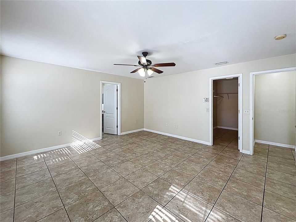 For Sale: $339,000 (4 beds, 2 baths, 2074 Square Feet)