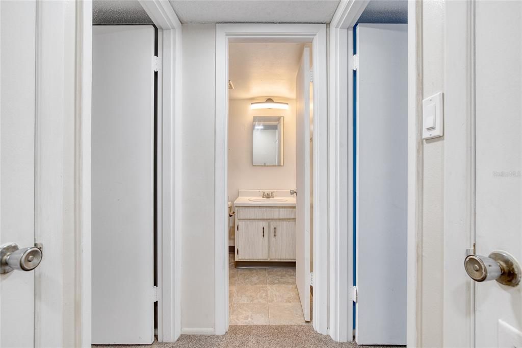 For Sale: $130,000 (2 beds, 2 baths, 1252 Square Feet)