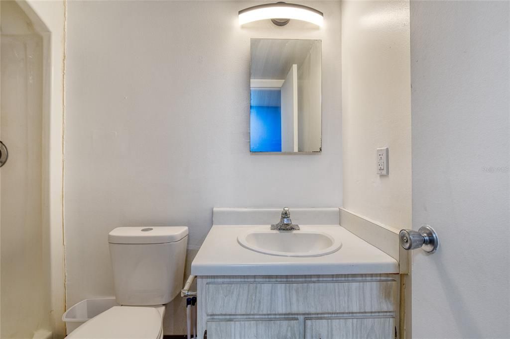For Sale: $130,000 (2 beds, 2 baths, 1252 Square Feet)