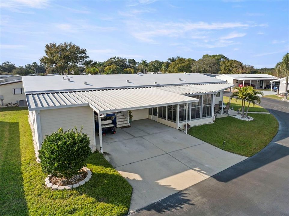 En Venta: $325,000 (2 camas, 2 baños, 1988 Pies cuadrados)