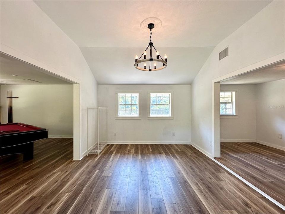 出租: $5,000 (2 贝兹, 2 浴室, 1884 平方英尺)