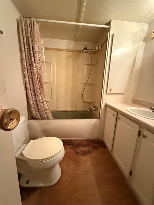 En Venta: $89,900 (2 camas, 2 baños, 1347 Pies cuadrados)