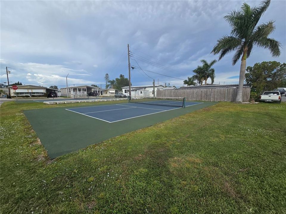 En Venta: $215,000 (2 camas, 2 baños, 1008 Pies cuadrados)