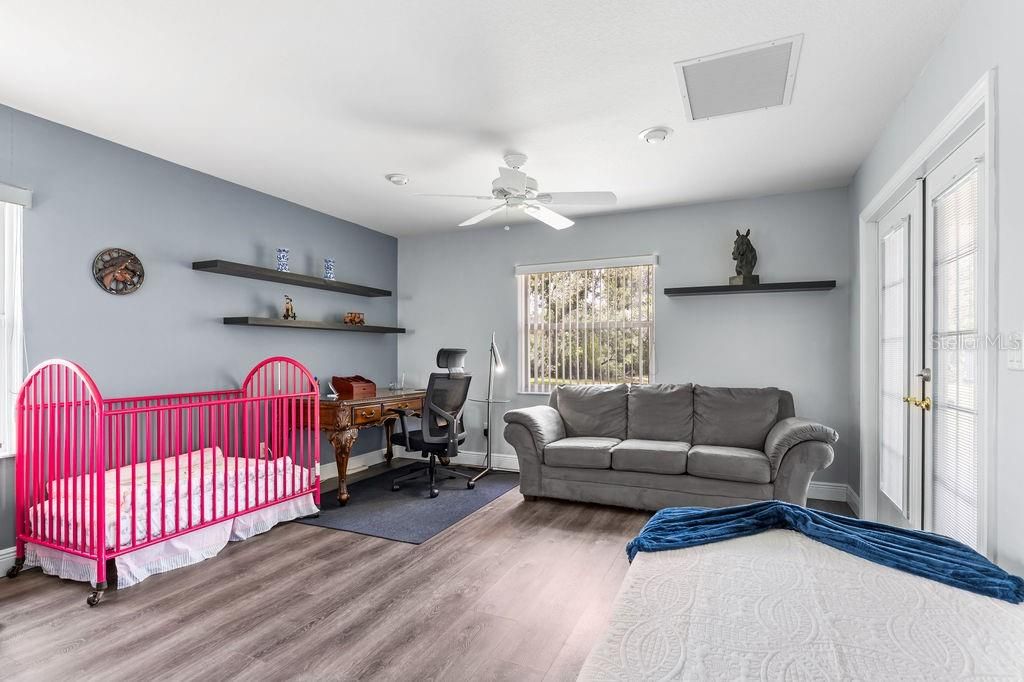 出租: $2,500 (3 贝兹, 2 浴室, 2031 平方英尺)