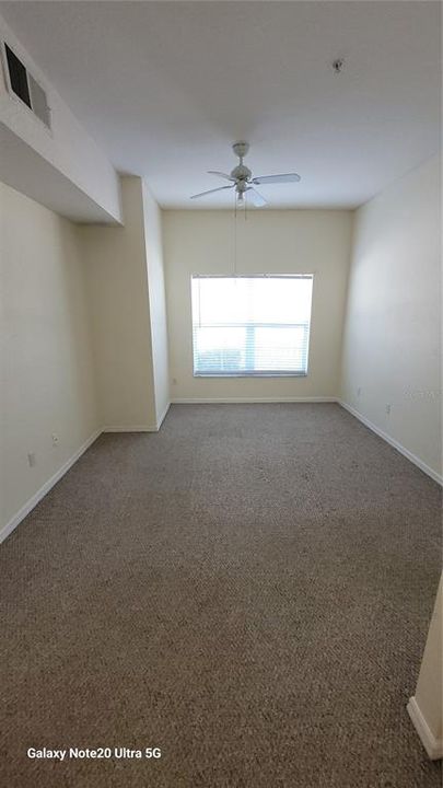 For Rent: $1,750 (3 beds, 2 baths, 1296 Square Feet)