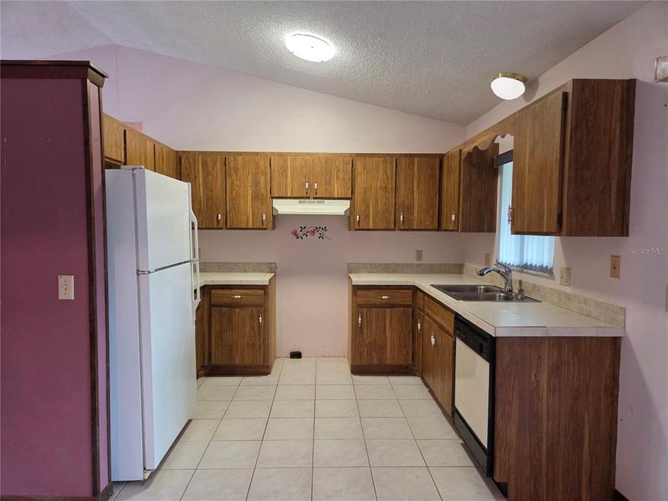 En Venta: $174,900 (3 camas, 2 baños, 1116 Pies cuadrados)