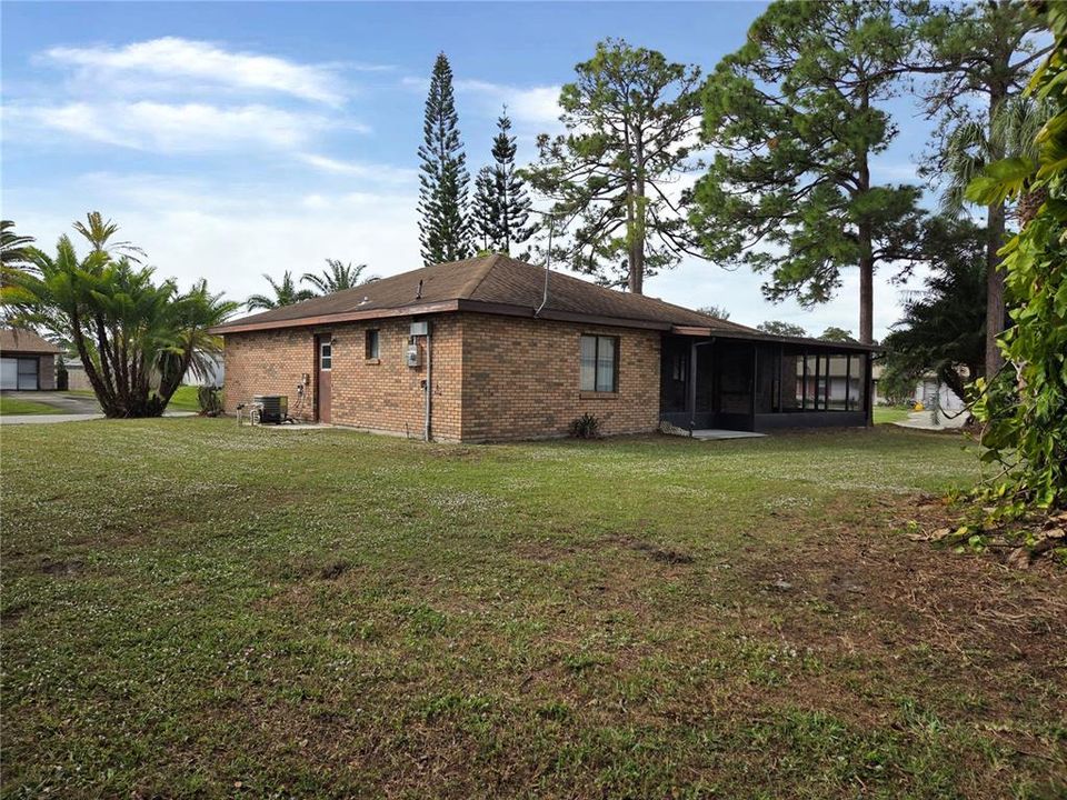 En Venta: $174,900 (3 camas, 2 baños, 1116 Pies cuadrados)