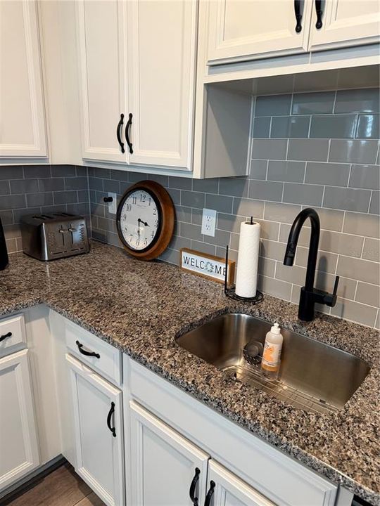 En Renta: $1,895 (1 camas, 1 baños, 700 Pies cuadrados)