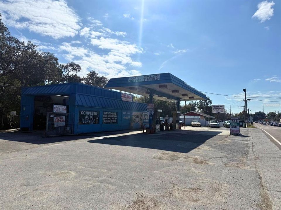 На продажу: $1,050,000 (0 спален, 0 ванн, 1377 Квадратных фут)