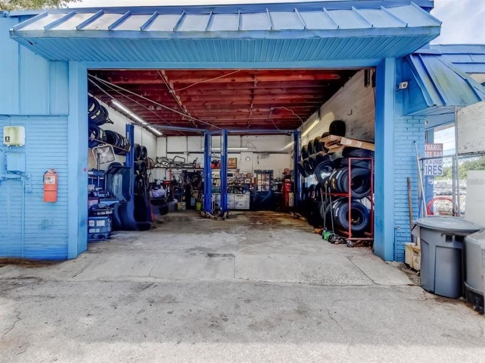 На продажу: $1,050,000 (0 спален, 0 ванн, 1377 Квадратных фут)