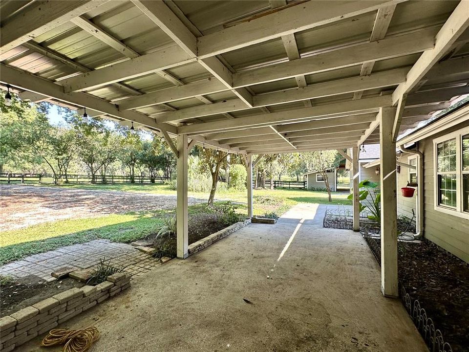 待售: $550,000 (2 贝兹, 2 浴室, 1884 平方英尺)