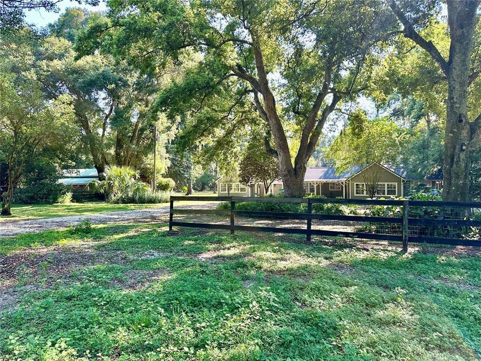 待售: $550,000 (2 贝兹, 2 浴室, 1884 平方英尺)