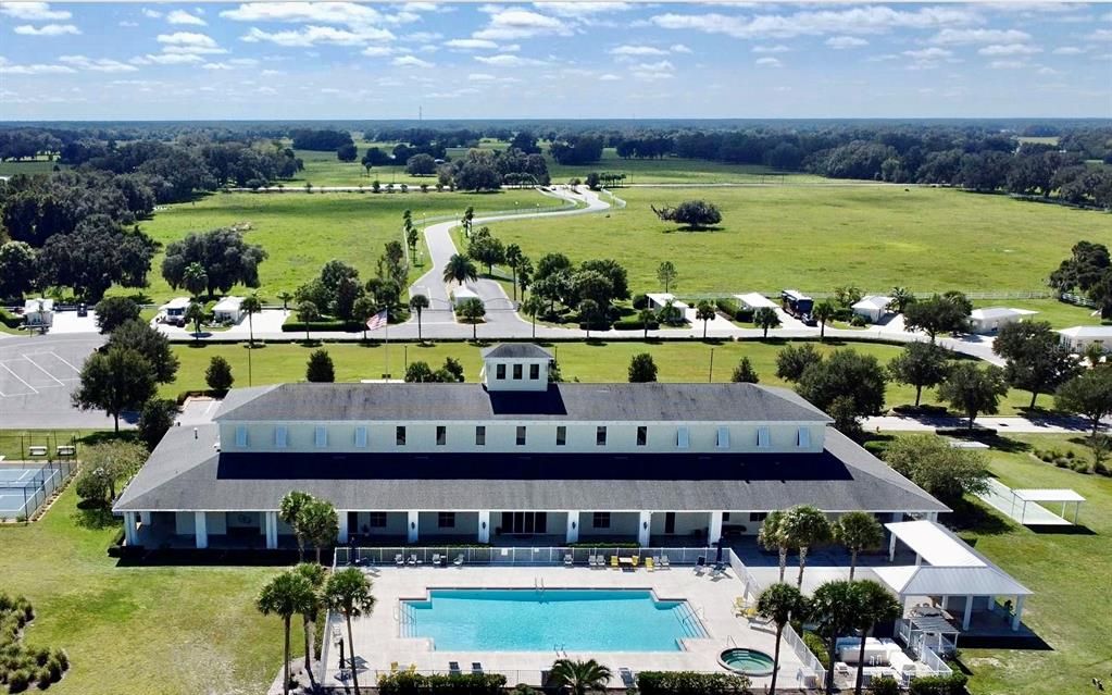 На продажу: $87,900 (0.12 acres)