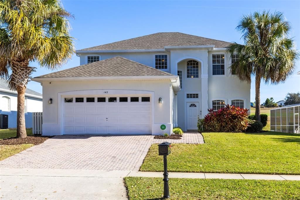 For Sale: $532,000 (5 beds, 4 baths, 2700 Square Feet)