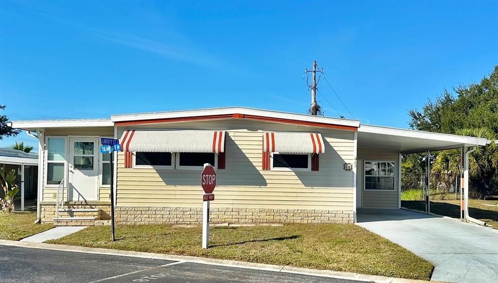 For Sale: $139,900 (3 beds, 2 baths, 1000 Square Feet)