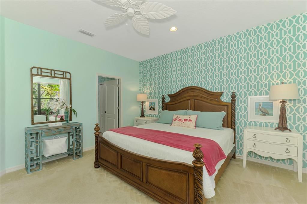 待售: $424,000 (2 贝兹, 2 浴室, 1523 平方英尺)