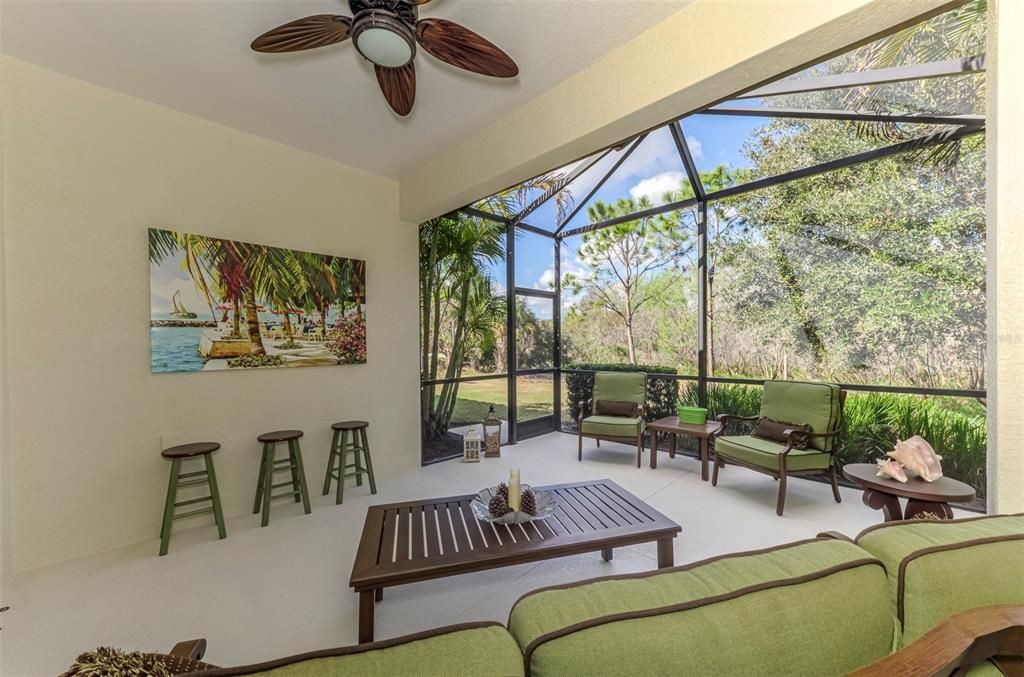 待售: $424,000 (2 贝兹, 2 浴室, 1523 平方英尺)