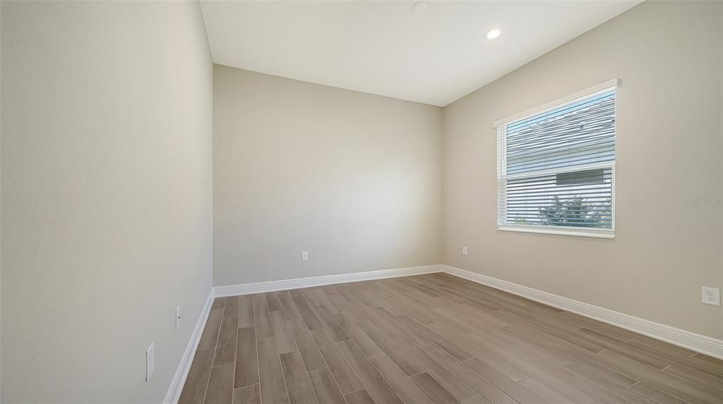 For Sale: $912,990 (3 beds, 3 baths, 2698 Square Feet)