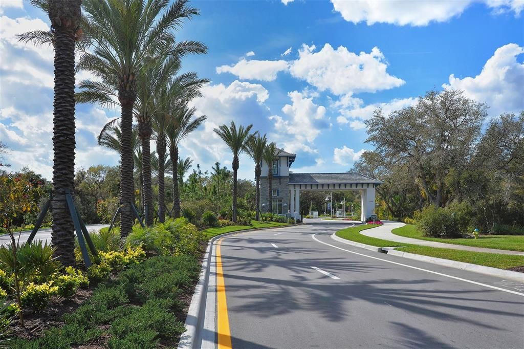 For Sale: $912,990 (3 beds, 3 baths, 2698 Square Feet)