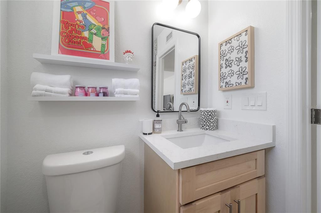 出租: $5,000 (3 贝兹, 1 浴室, 1287 平方英尺)