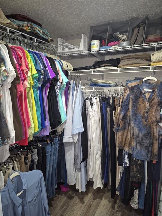 For Sale: $185,000 (2 beds, 2 baths, 1174 Square Feet)