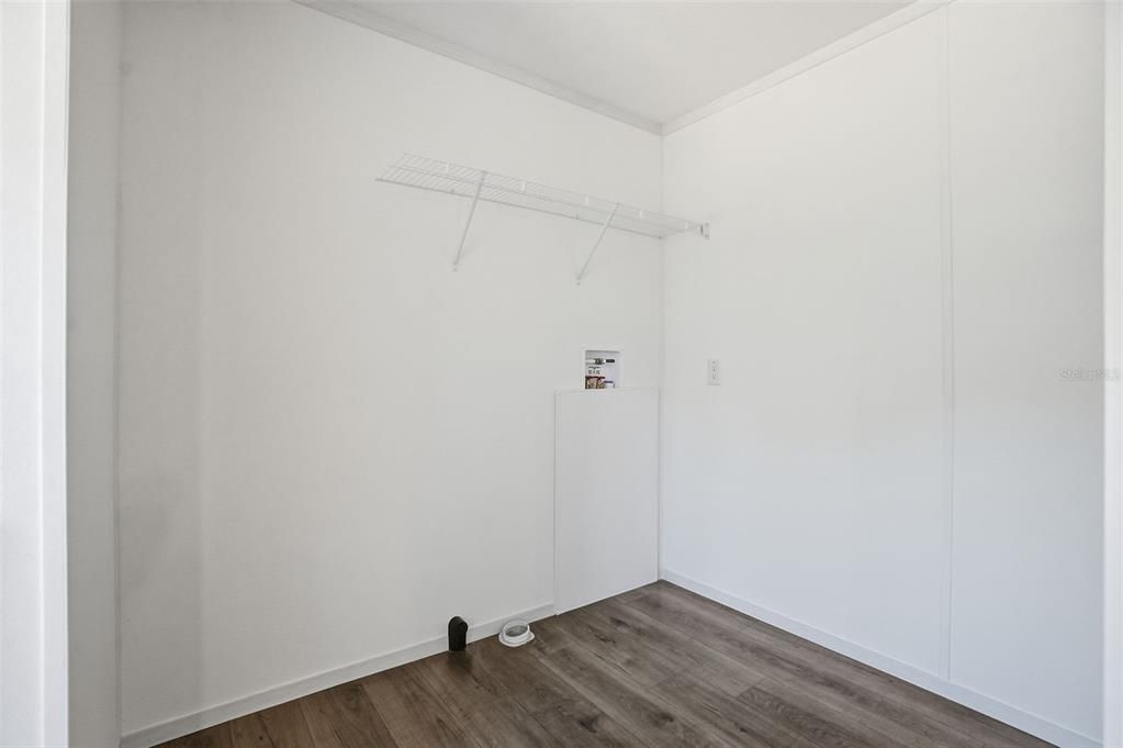 For Sale: $249,900 (4 beds, 2 baths, 1832 Square Feet)
