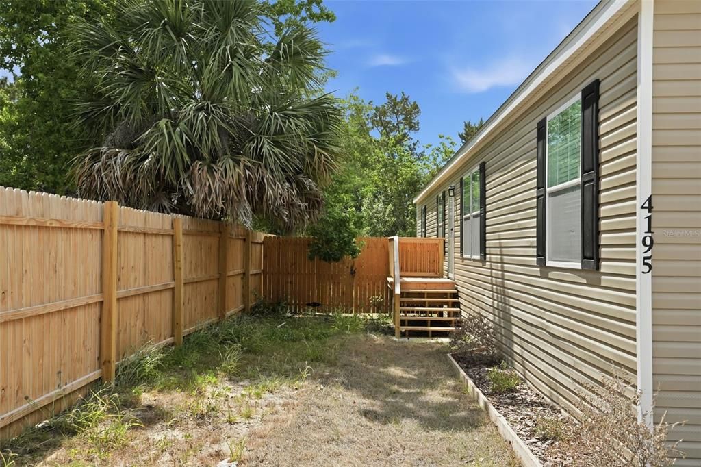 For Sale: $249,900 (4 beds, 2 baths, 1832 Square Feet)