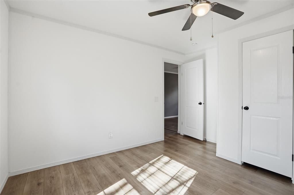 For Sale: $249,900 (4 beds, 2 baths, 1832 Square Feet)