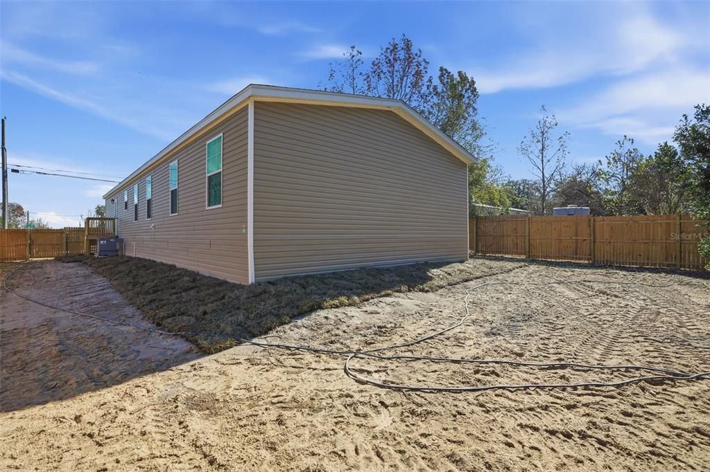 For Sale: $249,900 (4 beds, 2 baths, 1832 Square Feet)