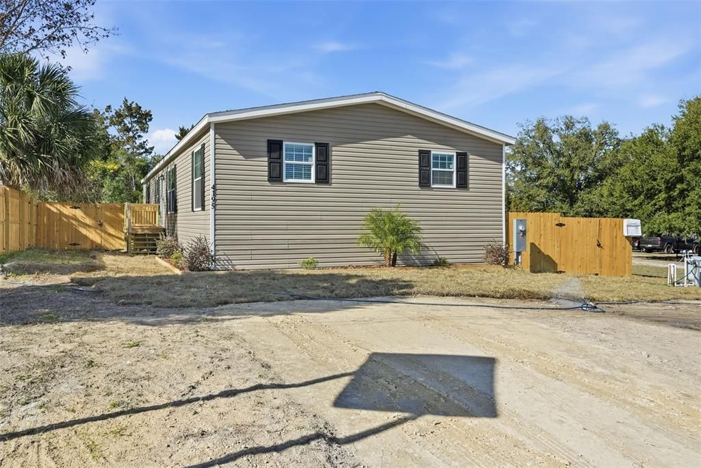For Sale: $249,900 (4 beds, 2 baths, 1832 Square Feet)
