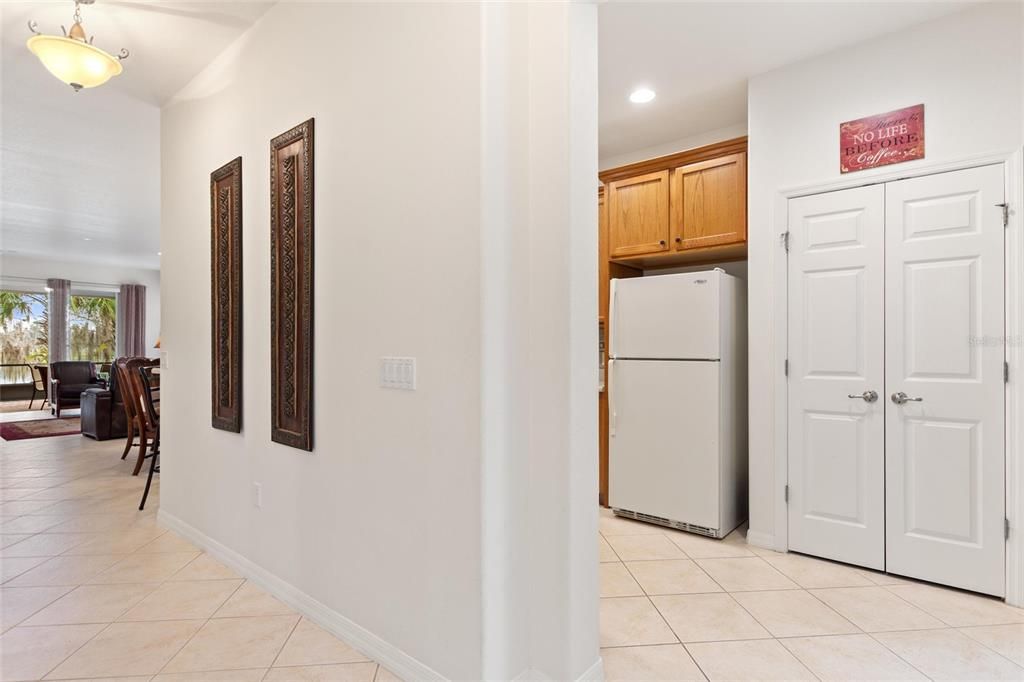 待售: $308,200 (2 贝兹, 2 浴室, 1539 平方英尺)