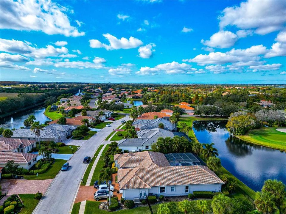 На продажу: $1,190,000 (3 спален, 3 ванн, 3044 Квадратных фут)