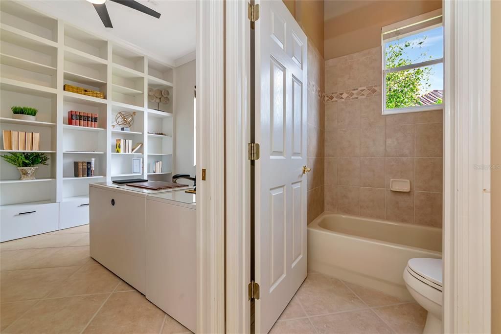 На продажу: $1,190,000 (3 спален, 3 ванн, 3044 Квадратных фут)