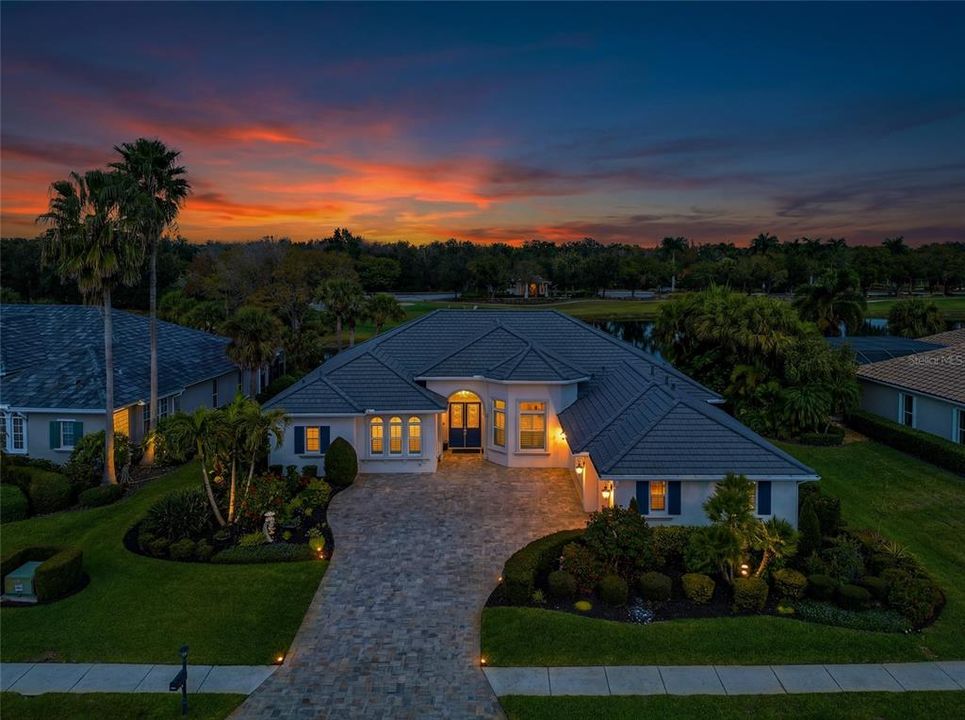 На продажу: $1,190,000 (3 спален, 3 ванн, 3044 Квадратных фут)