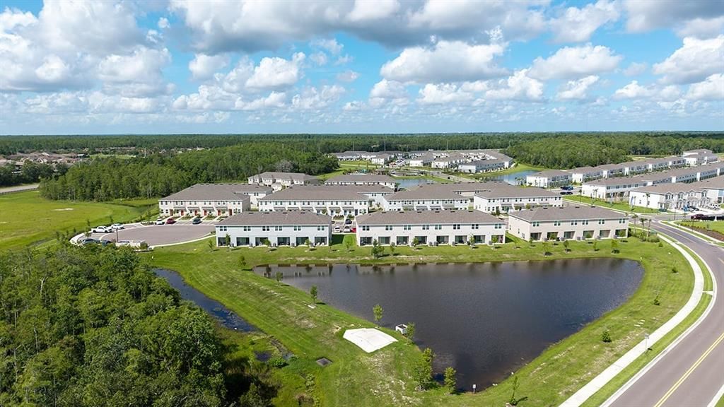 En Venta: $422,999 (2 camas, 2 baños, 1689 Pies cuadrados)