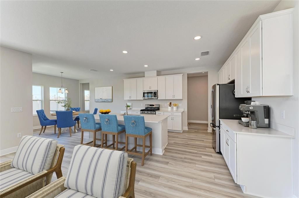 For Sale: $659,252 (5 beds, 3 baths, 3397 Square Feet)