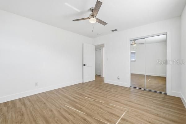 For Sale: $410,000 (3 beds, 2 baths, 1417 Square Feet)
