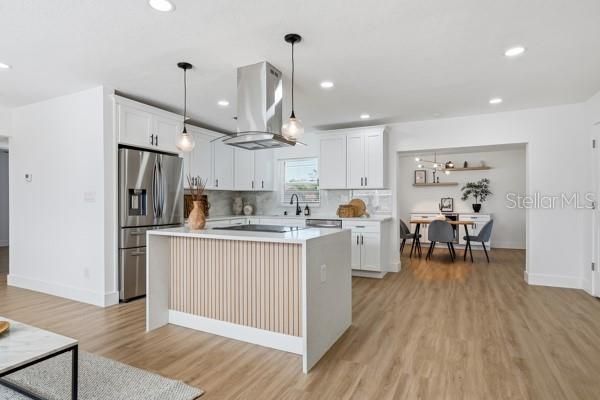 For Sale: $410,000 (3 beds, 2 baths, 1417 Square Feet)