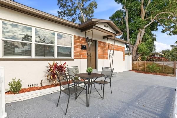 For Sale: $410,000 (3 beds, 2 baths, 1417 Square Feet)