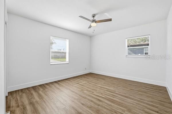 For Sale: $410,000 (3 beds, 2 baths, 1417 Square Feet)
