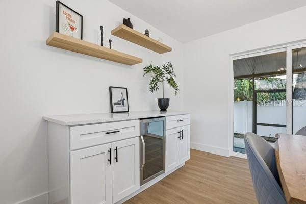 For Sale: $410,000 (3 beds, 2 baths, 1417 Square Feet)